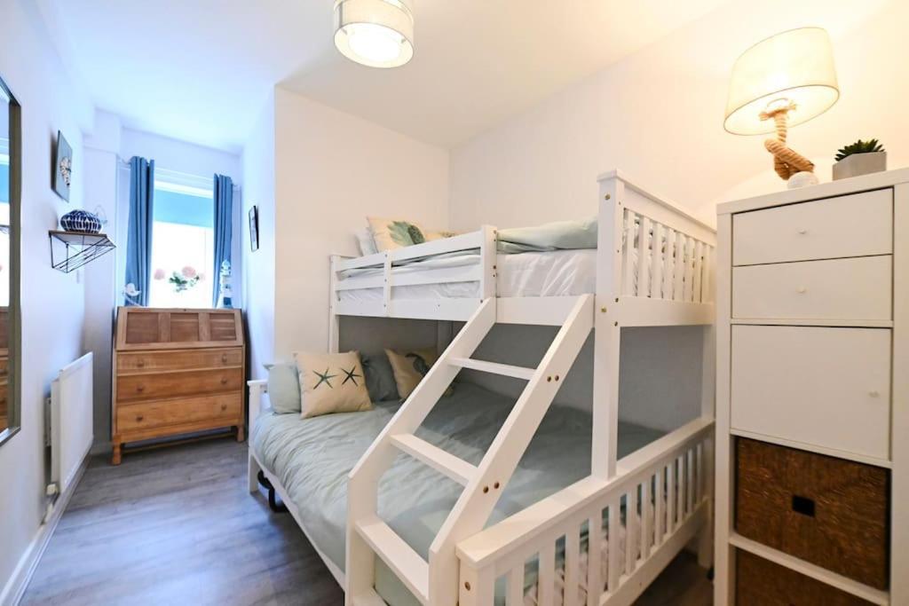 Relaxing Aberdovey Retreat, Close To Apartment *